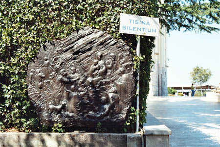 016 - Silentium